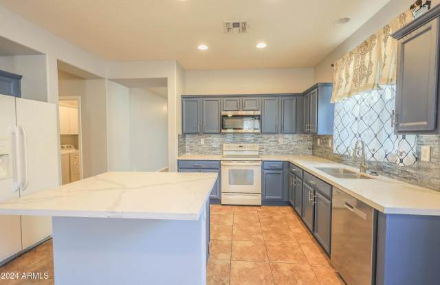 40735 N TRAILHEAD Way - 40735 North Trailhead Way, Anthem, AZ 85086