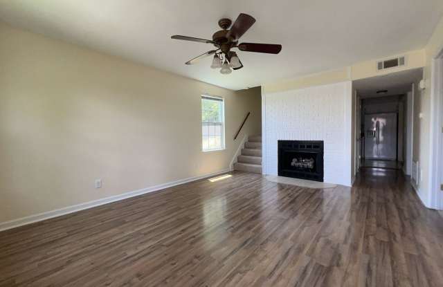 Charming Townhome photos photos
