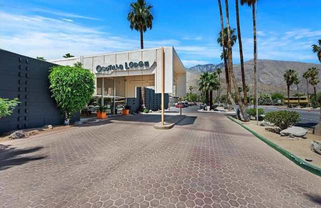 1111 E Palm Canyon Dr Unit 118 Gallery 3
