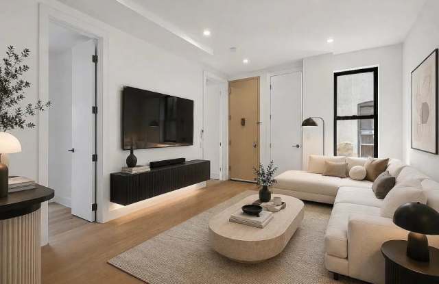 205 Eighth Avenue Gallery 1