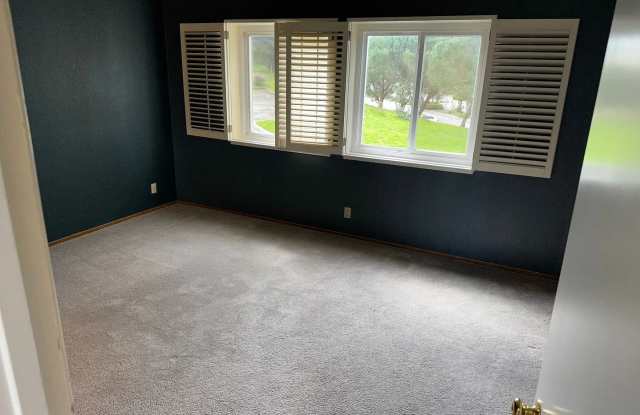 420 Pointe Pacific Drive photos photos