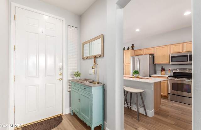 3725 E MEADOWVIEW Drive photos photos 3725 E MEADOWVIEW Drive photos photos