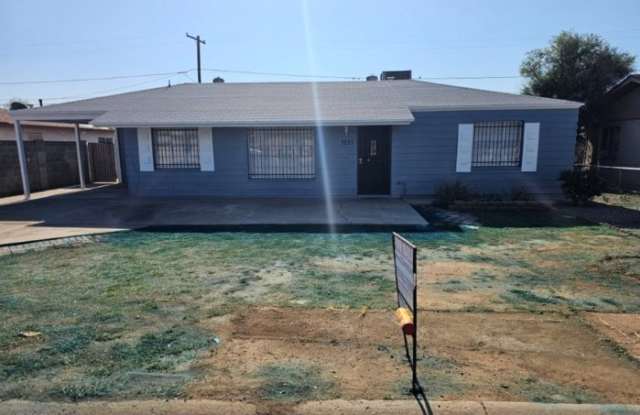 3221 West Roma Avenue photos photos