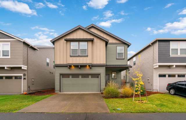 4 BED/2.5 BATH PLUS A HUGE BONUS ROOM! HIGH END FINISHES! LARGE FENCED BACKYARD ! photos photos