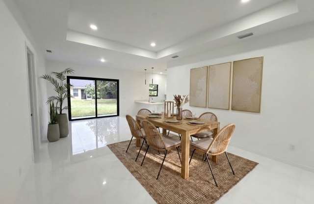 2418 Northwest 25th Street #2418 - 1 Gallery 1