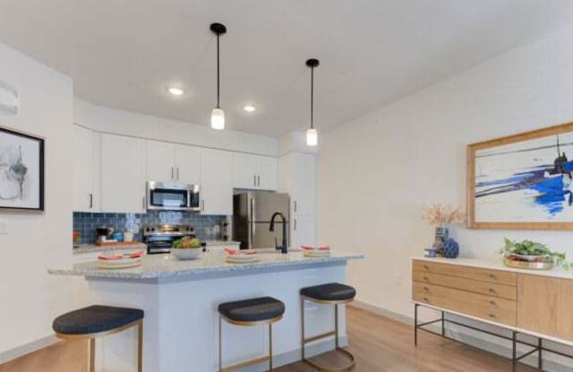 21947 N US-281 Gallery 3