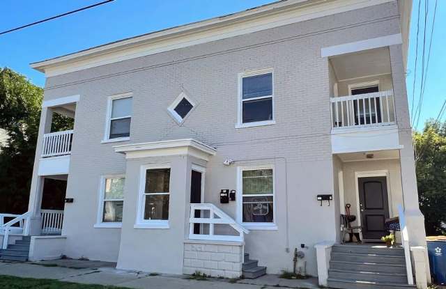 Lower One Bedroom with Laundry! photos photos Lower One Bedroom with Laundry! photos photos