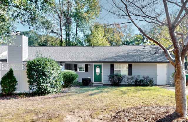 2836 Huntingtowne Farms Lane Gallery 1