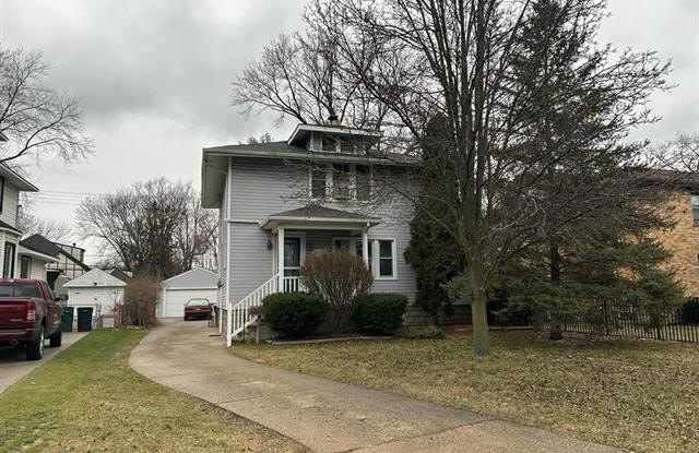 613 E LINCOLN Avenue photos photos
