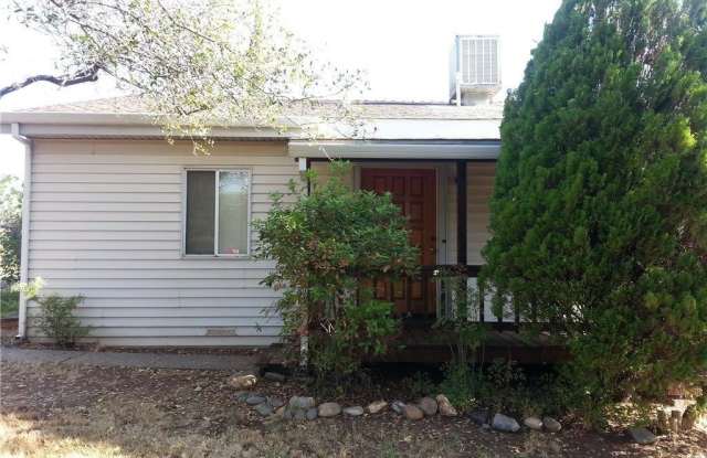 2431 Las Plumas Ave., Oroville - Near Las Plumas High School! photos photos