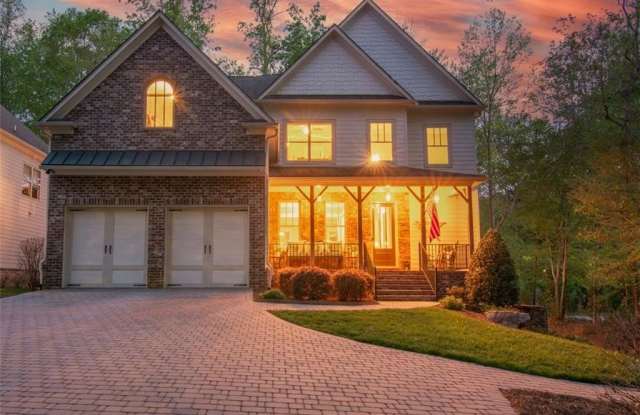 519 Holcomb Bridge Road - 519 Holcomb Bridge Road, Norcross, GA 30071