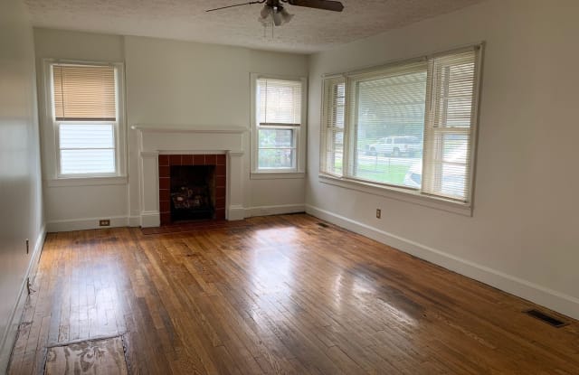 559 Emerson Drive - 559 Emerson Drive, Lexington, KY 40505