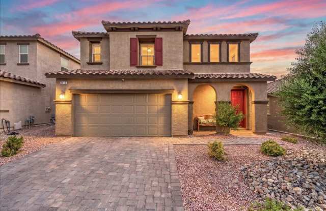 Modern Unfurnished Desert Oasis with Private Pool, Spa & Gourmet Kitchen photos photos