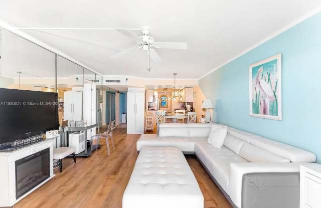 201 E Ocean Dr Dr - 201 East Ocean Drive, Key Colony Beach, FL 33050