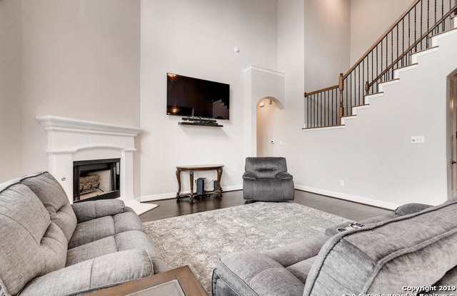 28714 HOWARDS BULL Gallery 3