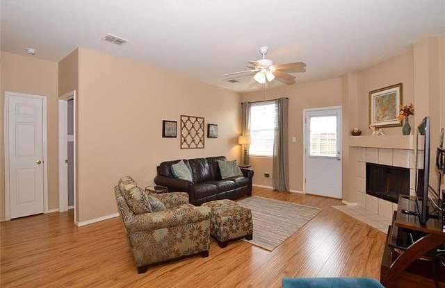 9600 Anns Way Gallery 4