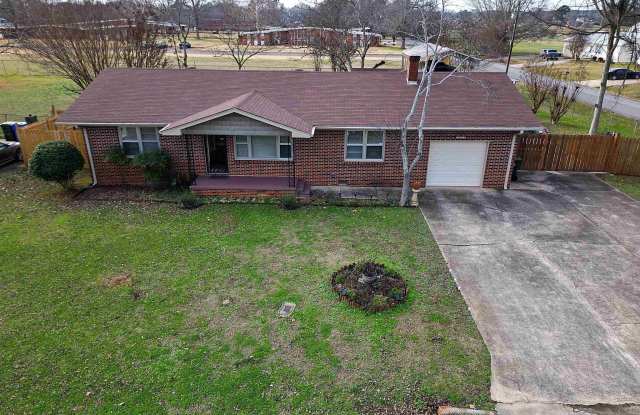 1409 N Houston Street - 1409 North Houston Street, Athens, AL 35611