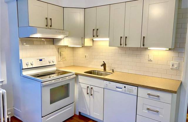 43 Mohegan Avenue photos photos