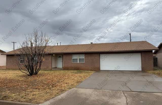400 Tucker Avenue - 400 Tucker Avenue, Clovis, NM 88101