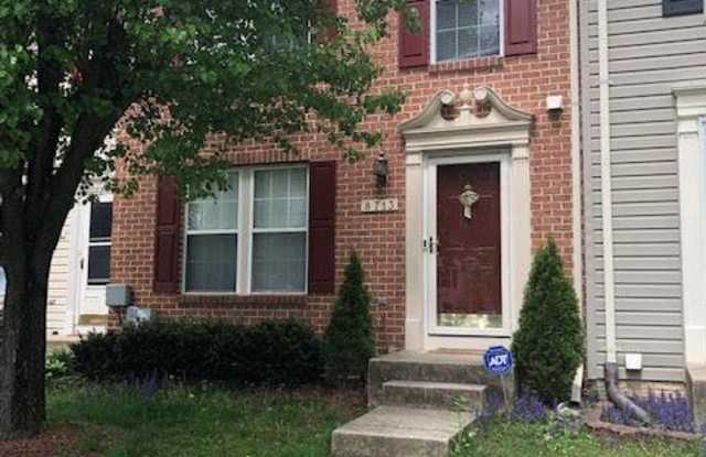 8713 CASTLEROCK COURT Gallery 4