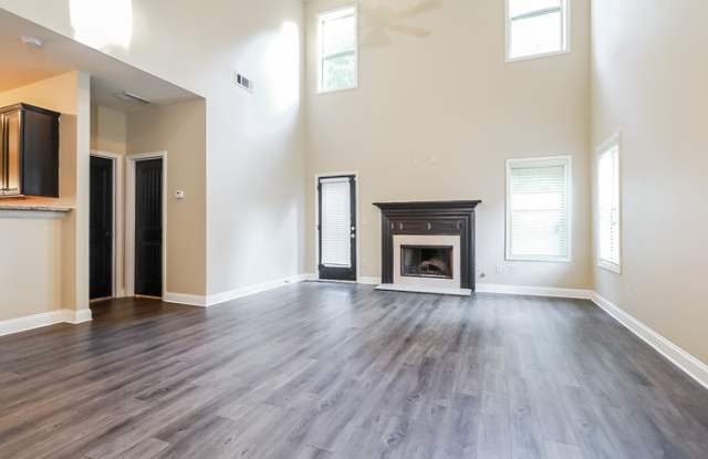 4130 Alexis Court Gallery 2