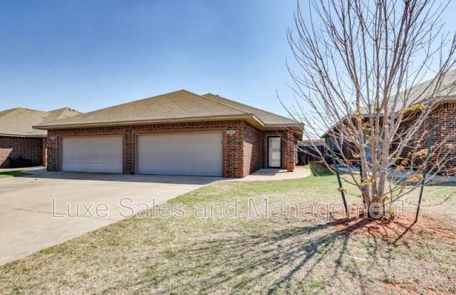 1312 Garden Gate Drive photos photos