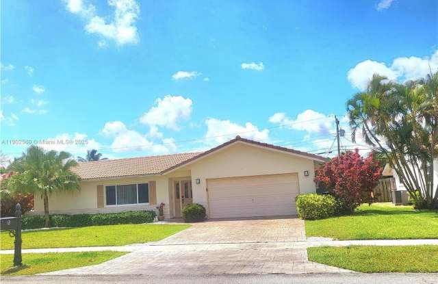 8 Tam O Shanter Ln photos photos