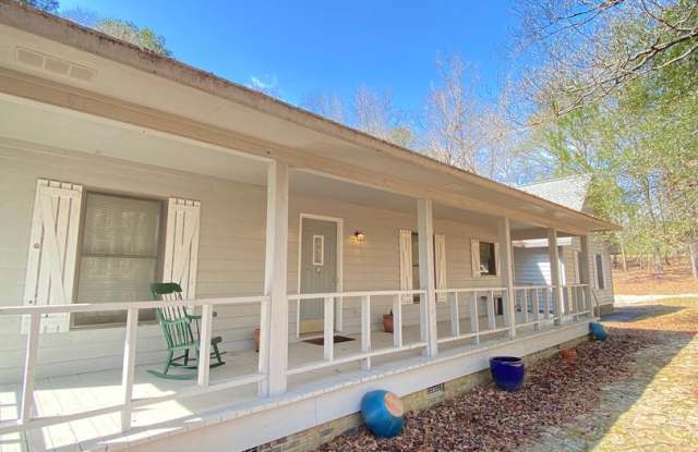 Beautiful Home Available Now! photos photos