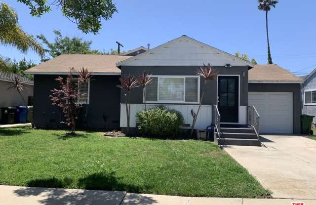 7613 Goddard Ave - 7613 Goddard Avenue, Los Angeles, CA 90045