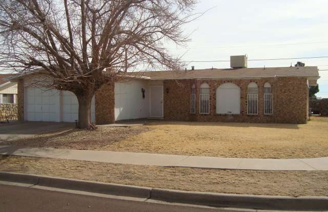 Northeast El Paso 4Bed2/Bath Refrig A/C photos photos