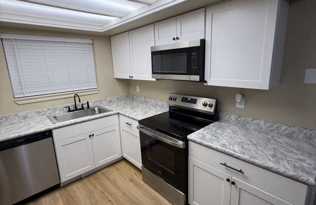 4320 South Cedar Street photos photos