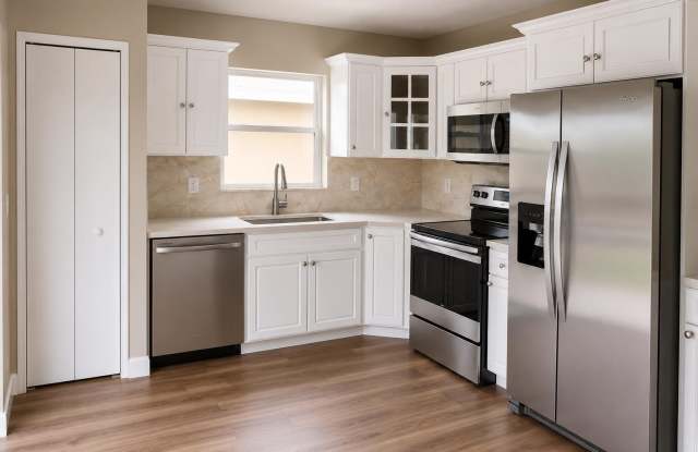 125 Buffet Key Gallery 3
