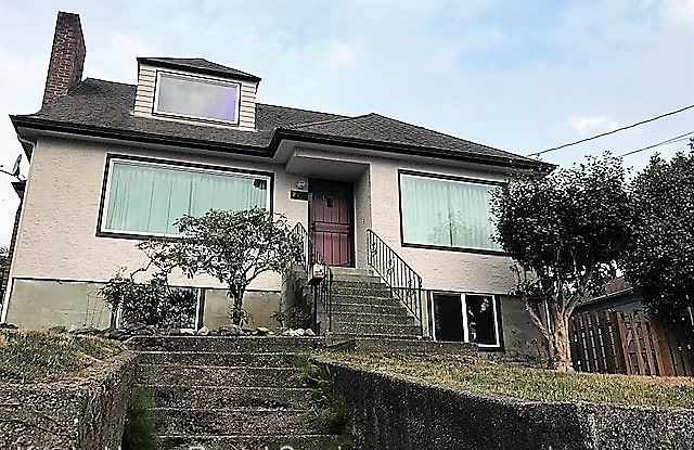 2439 N. Wycoff Ave - 2439 N Wycoff Ave, Bremerton, WA 98312