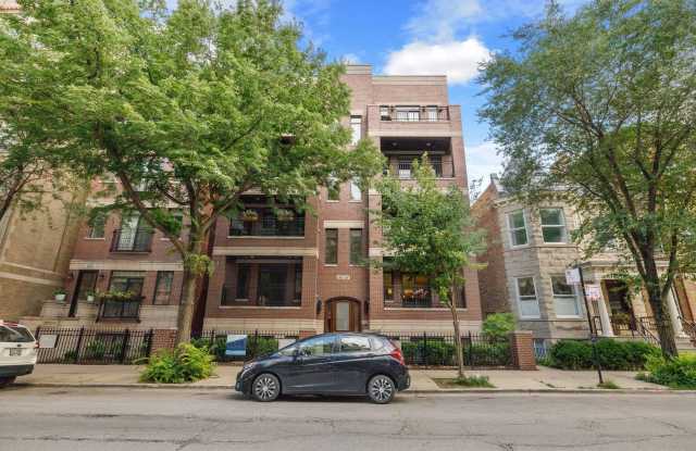 847 W Diversey Parkway - 847 West Diversey Parkway, Chicago, IL 60614