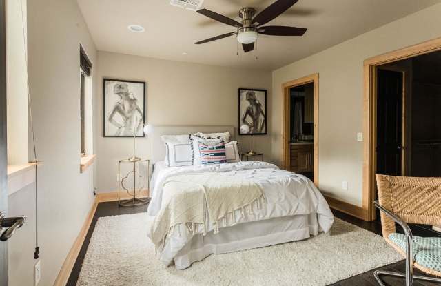 909 NW 12th photos photos