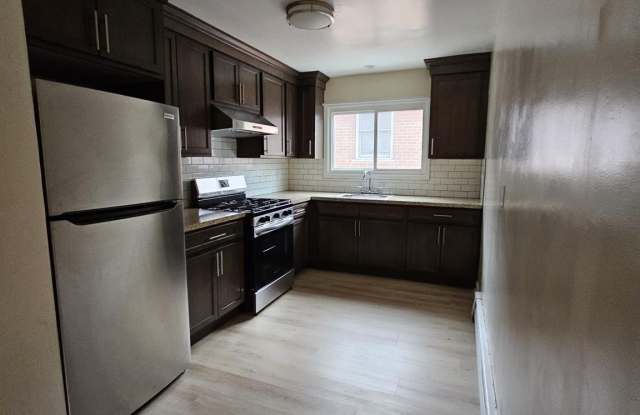 2525 Pearsall Avenue photos photos