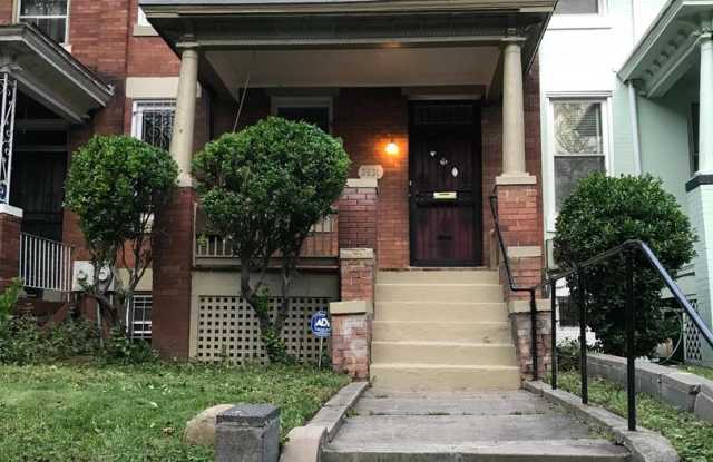 3531 HOLMEAD PL NW - 3531 Holmead Place Northwest, Washington, DC 20010