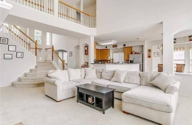 4609 Pine Ridge Lane Gallery 2