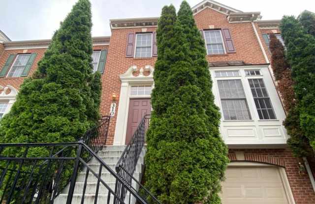 310 HIGHLAND RIDGE AVENUE Gallery 2