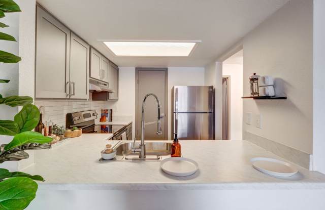 Shift Apartments Gallery 4