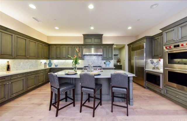112 Gardenview Gallery 3