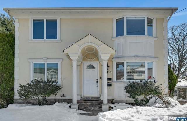 48 Garwood Court 2 photos photos