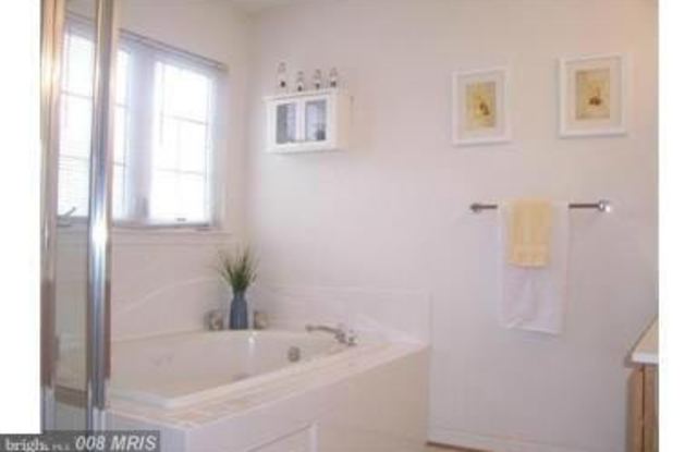 3624 SINGLETON Terrace Gallery 3