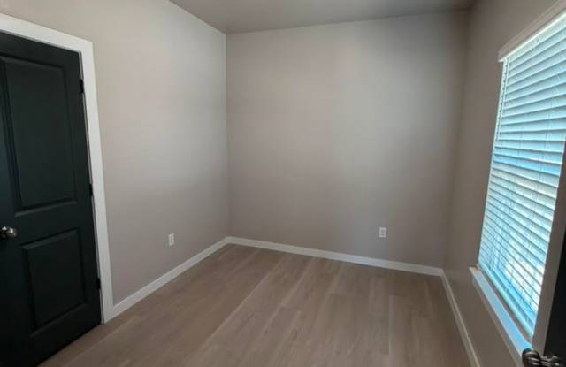 Stylish & Move-In Ready 3-Bedroom Home in Lawton Gallery 4