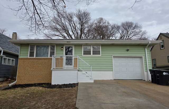 3 bed 1.5 bath, 1 car garage, with fenced in backyard, newly remodeled! photos photos