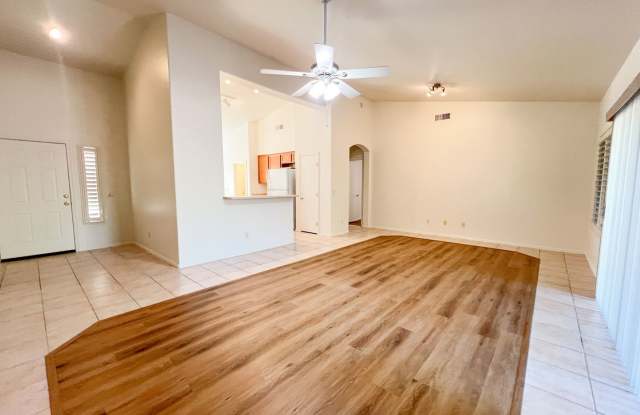 HOUSE-COTTONWOOD- GYM/POOL - DEL WEB COTTONWOOD RANCH Gallery 4