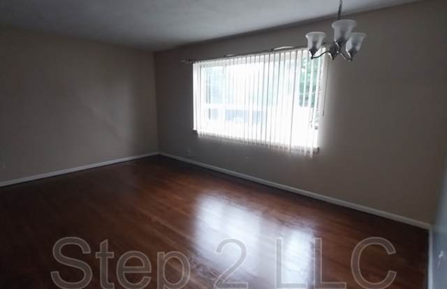 15978 Nelacrest Road - 3 Gallery 3