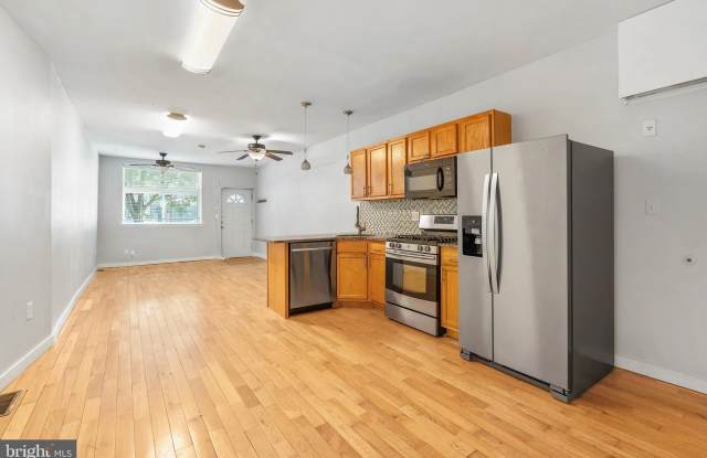 1704 N 2ND STREET - 1704 North 2nd Street, Philadelphia, PA 19122