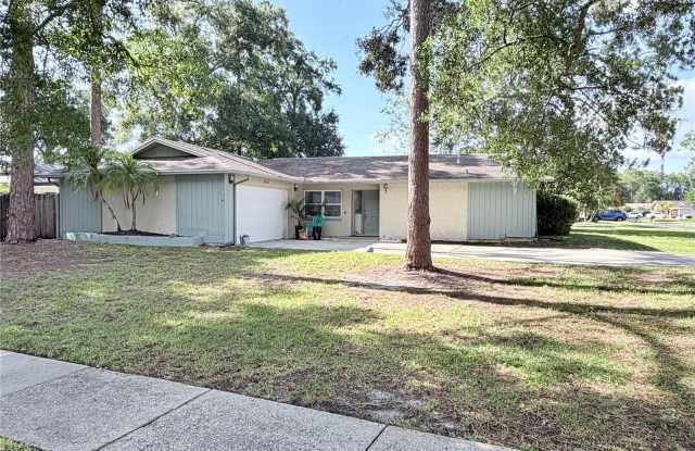 3601 FAIRWAY FOREST CIRCLE - 3601 Fairway Forest Circle, East Lake, FL 34685