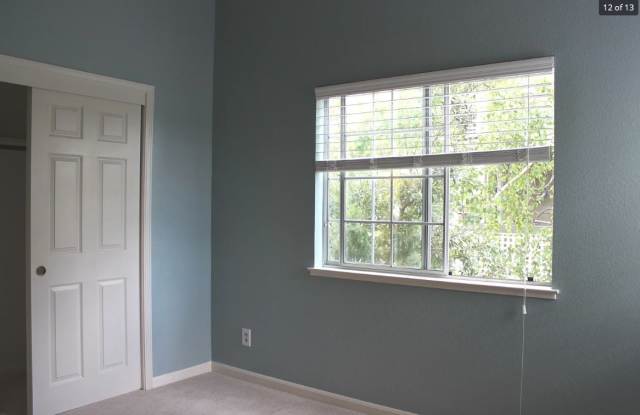 5873 Lake Crowley Pl Gallery 3